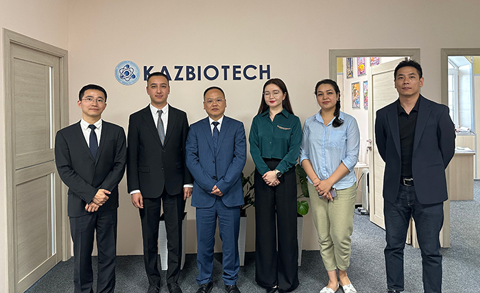 武漢耦合醫(yī)學(xué)為東南亞某國(guó)醫(yī)藥連鎖企業(yè)代工醫(yī)用退熱貼