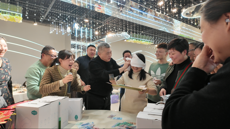 歡樂相聚，展望未來 —— 武漢耦合醫(yī)學(xué) 2024 年年會圓滿舉行